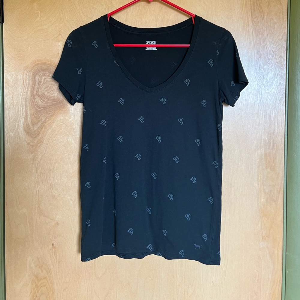 PINK Victorias Secret V neck tee